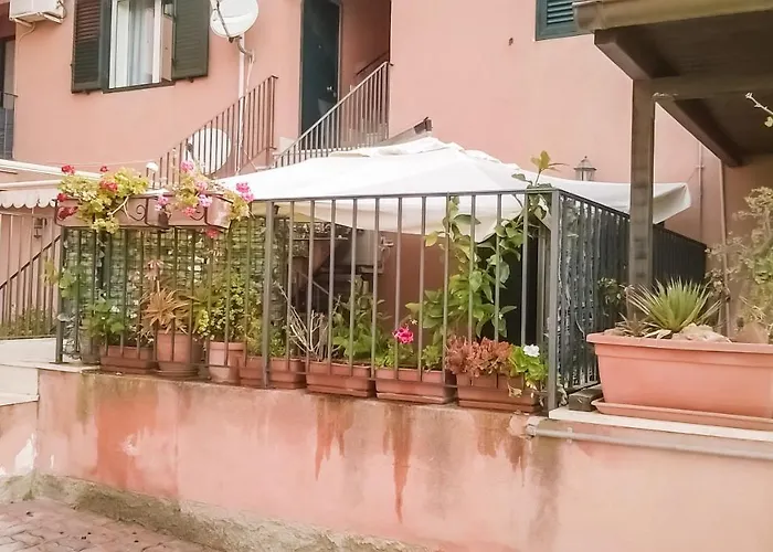 - Sleeps 3 & Swimming Pool Apartamento *