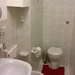 - Sleeps 3 & Swimming Pool Apartment