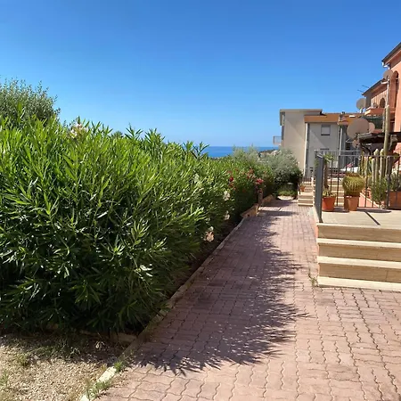 - Sleeps 3 & Swimming Pool *